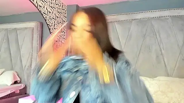 Manelyk_evanss_ on StripChat