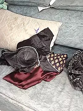 Marathi_Ashu1 on StripChat