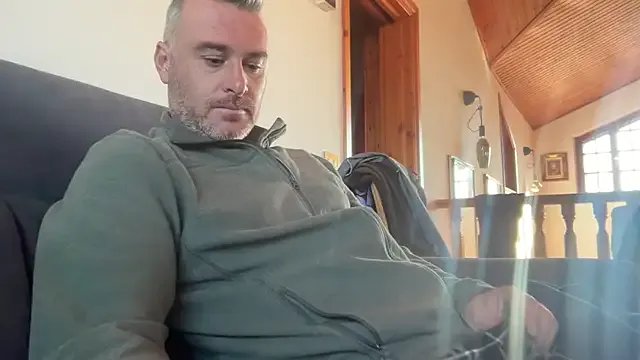 marcovik1 — sega e cum