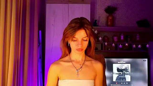 mari__papi on StripChat