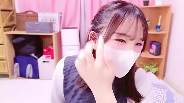 mari_tan_ch on StripChat