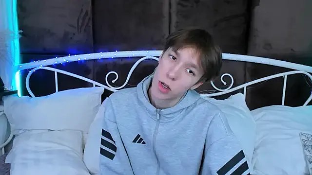 MarkBranston on StripChat