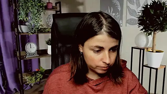 MartaEdams on StripChat