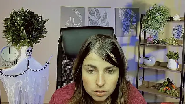 MartaEdams on StripChat