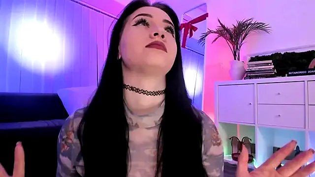 Mary_Lori on StripChat