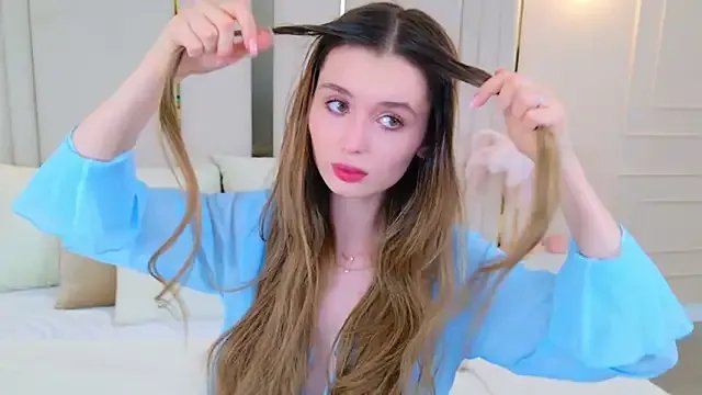 MarybethSnow on StripChat