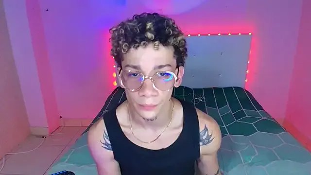 mateodeamjo on StripChat