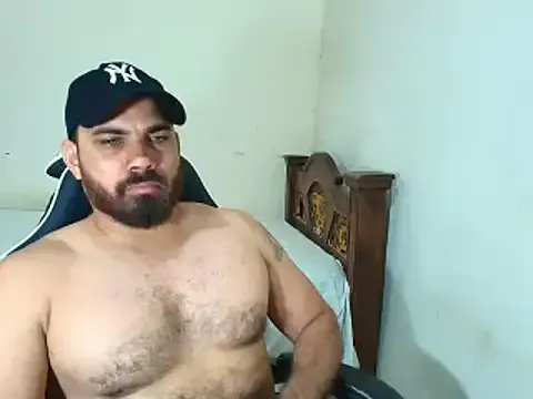 max_love255 on StripChat