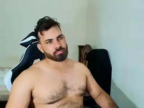 max_love255 on StripChat