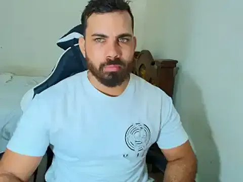 max_love255 on StripChat