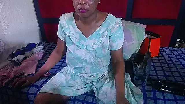 MaximTease24 — doggy show !