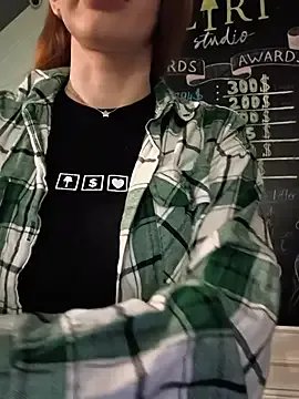 MayaSolar on StripChat