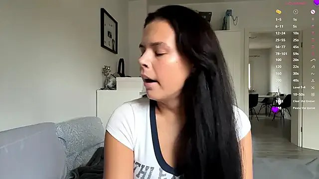 MaydaCornwall on StripChat