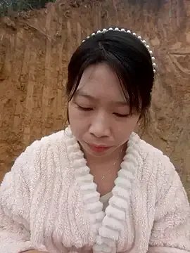 Mayly_lucky2 on StripChat