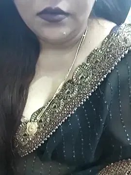 Mayuri77 on StripChat