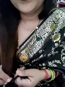 Mayuri77 on StripChat