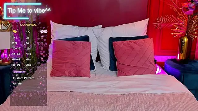 Mayzzie on StripChat