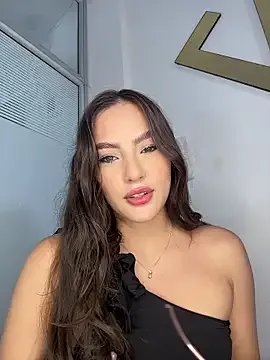 Megaan_Foxy on StripChat