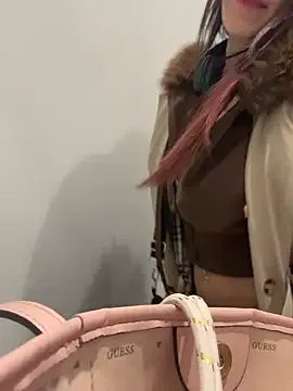 MelaFoxx on StripChat