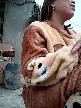 Melylyna on StripChat