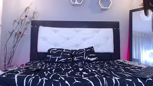 Meriiida on StripChat