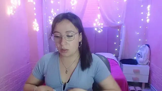 mia_778 on StripChat