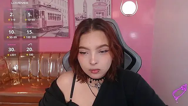 mia_foster_t on StripChat