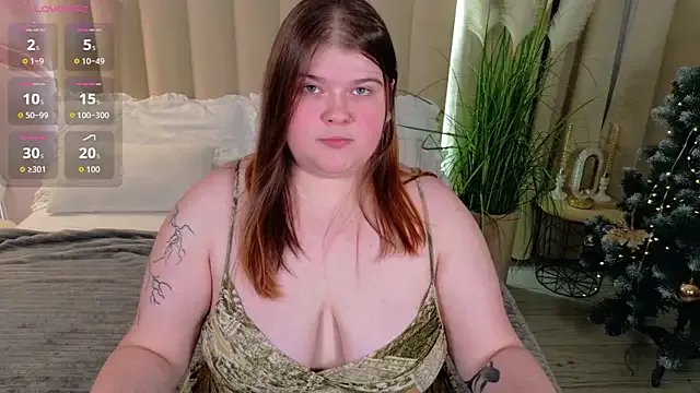 Mia_Ray on StripChat