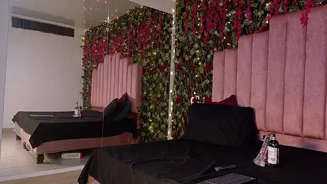 MiaJanss on StripChat