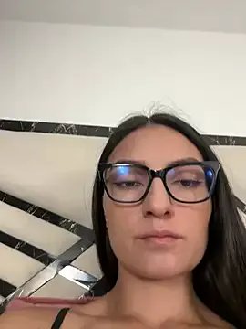 MiaKane99 on StripChat