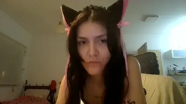 miapink33 on StripChat