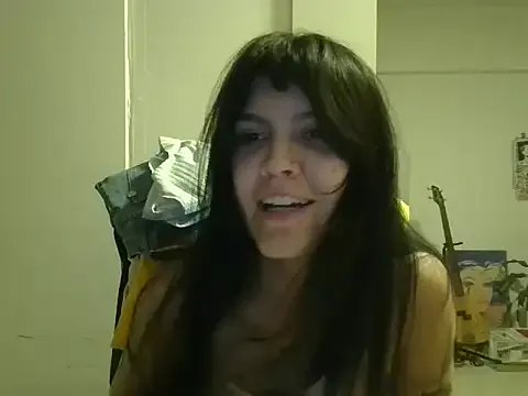 miapink33 on StripChat