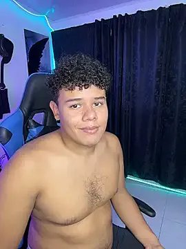 michael_iron on StripChat