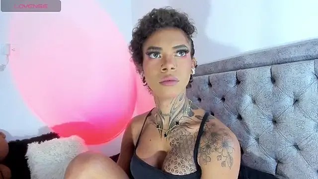 michell_danna on StripChat