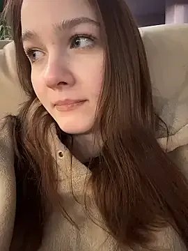 MichelleRoux on StripChat