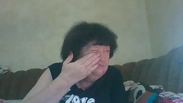 MilaSky5303 on StripChat