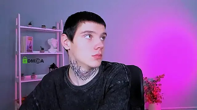 miles_candy — 5 spankings ass