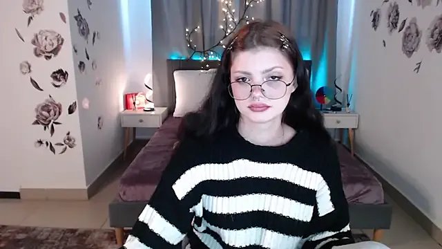 MileyRood on StripChat