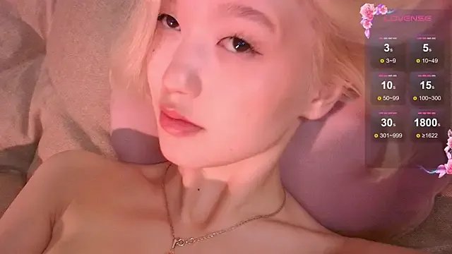 milli_sun_ on StripChat