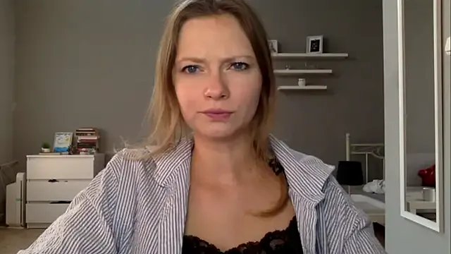 MillieShow on StripChat