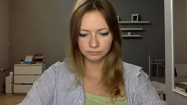 MillieShow on StripChat