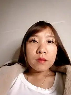 Minsssa20 on StripChat