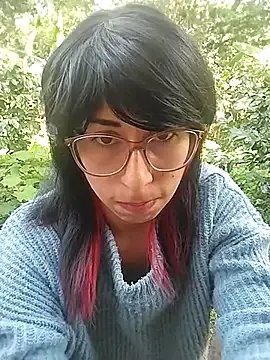 MirandaSingle on StripChat