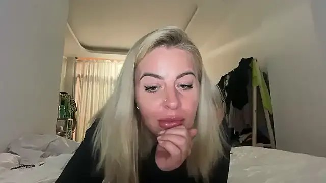 Miravynn on StripChat