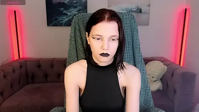 MitaSide on StripChat