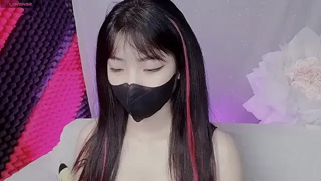 Miu_Babe on StripChat