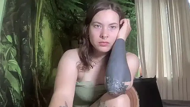 mo0ngoddess on StripChat