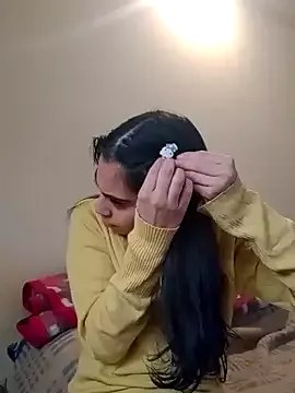 molymeneses on StripChat