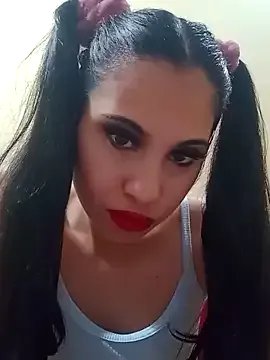 molymeneses on StripChat