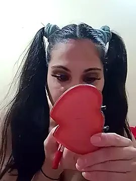 molymeneses on StripChat